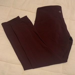 Lulu Lemon Leggings! Size 4 - Maroon Cropped Leg